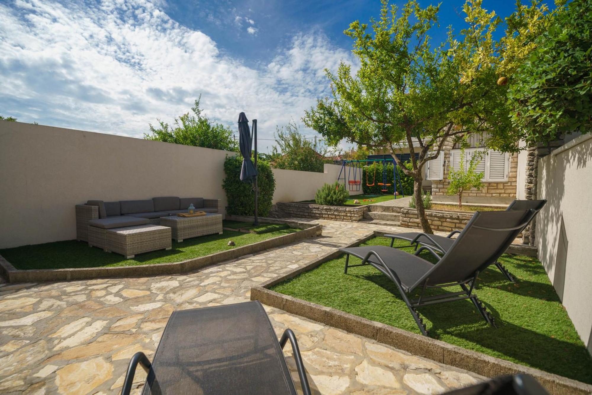 Holiday Home Oliva Vodice Exterior foto
