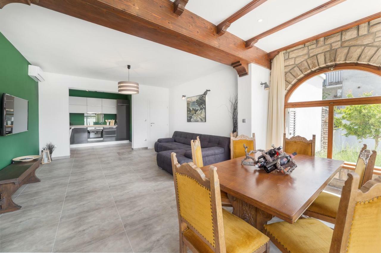 Holiday Home Oliva Vodice Exterior foto